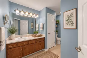 1697 Pebble Beach Dr, Hoffman Estates, IL 60169 - Photo 16