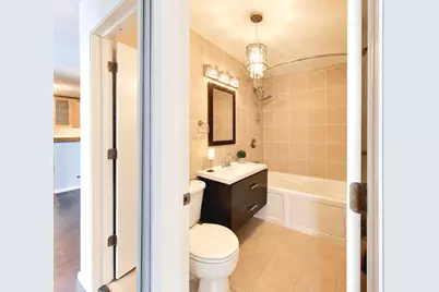 655 W Irving Park Road #5411, Chicago, IL 60613 - Photo 18