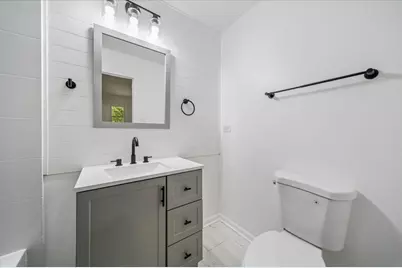 15209 Linden Drive, Oak Forest, IL 60452 - Photo 10
