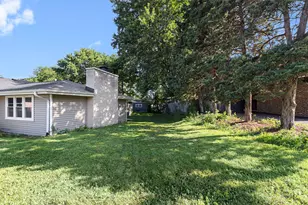 [Address not provided], Elgin, IL 60120 - Photo 16