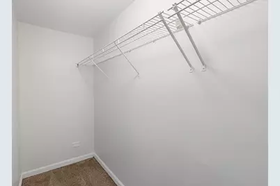 [Address not provided], Elgin, IL 60120 - Photo 12