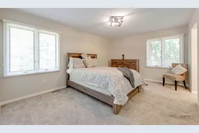 11335 Bayberry Drive, Roscoe, IL 61073 - Photo 14