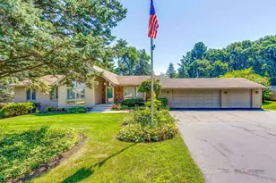 11335 Bayberry Dr, Roscoe, IL 61073 - Photo 1