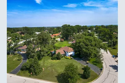 9240 S 86th Court, Hickory Hills, IL 60457 - Photo 24