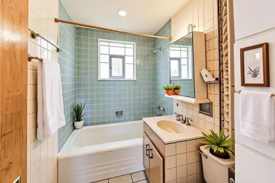 11514 S Yale Avenue, Chicago, IL 60628 - Photo 6