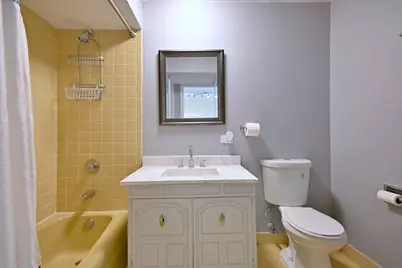 6221 N Niagara Avenue #506, Chicago, IL 60631 - Photo 18
