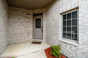 11100 Karen Dr, Orland Park, IL 60467 - Photo 2