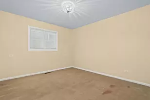 2826 186th St, Lansing, IL 60438 - Photo 8