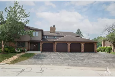 7843 W Arquilla Drive #1B, Palos Heights, IL 60463 - Photo 2