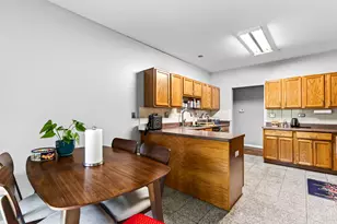 7410 Lincoln Ave, Skokie, IL 60076 - Photo 14