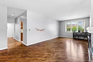 7410 Lincoln Ave, Skokie, IL 60076 - Photo 8