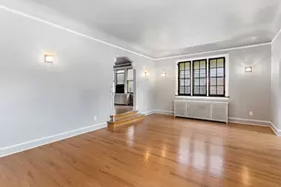 1534 E 86th Pl, Chicago, IL 60619 - Photo 6