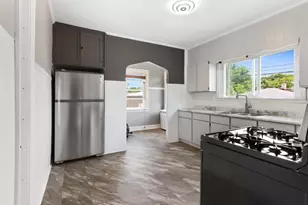 1534 E 86th Pl, Chicago, IL 60619 - Photo 12