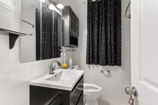 1534 E 86th Pl, Chicago, IL 60619 - Photo 10