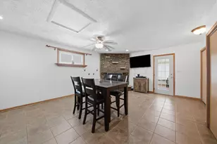 6743 106th Pl, Chicago Ridge, IL 60415 - Photo 8