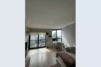 400 N La Salle Drive #2209, Chicago, IL 60654 - Photo 2