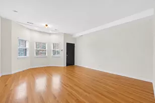 3115 N Oakley Ave, Chicago, IL 60618 - Photo 2