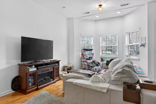 3115 N Oakley Ave, Chicago, IL 60618 - Photo 8
