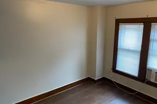 255 N Wilcox St, Joliet, IL 60435 - Photo 8