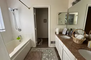 1791 Ellington Dr, Aurora, IL 60503 - Photo 30