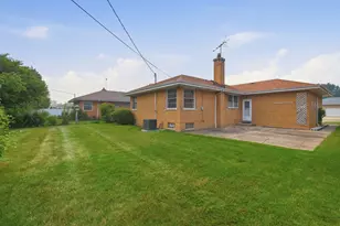 8531 W Agatite Ave, Chicago, IL 60656 - Photo 22