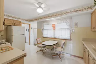 8531 W Agatite Ave, Chicago, IL 60656 - Photo 6