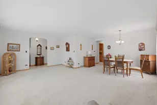 8531 W Agatite Ave, Chicago, IL 60656 - Photo 4