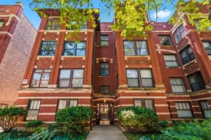1227 E Hyde Park Blvd, Chicago, IL 60615 - Photo 1
