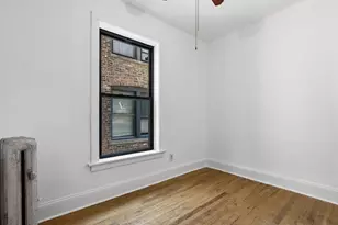 1227 E Hyde Park Blvd, Chicago, IL 60615 - Photo 16