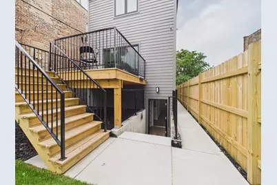 6624 S Champlain Avenue #B, Chicago, IL 60637 - Photo 18