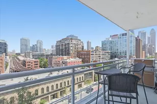 757 N Orleans St, Chicago, IL 60654 - Photo 10