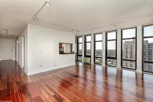 6700 S South Shore Dr, Chicago, IL 60649 - Photo 16