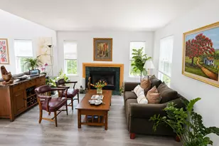 1214 Orleans Dr, Mundelein, IL 60060 - Photo 2