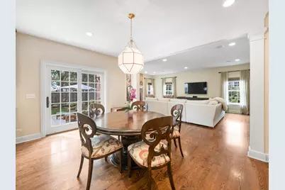 2363 Larkdale Drive, Glenview, IL 60025 - Photo 8
