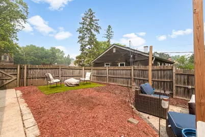 528 W Crystal Street, Mundelein, IL 60060 - Photo 14