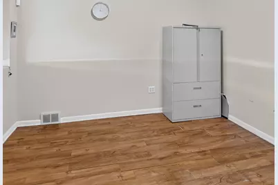 5410 W Division Street, Chicago, IL 60651 - Photo 2