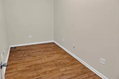 5410 W Division Street, Chicago, IL 60651 - Photo 4