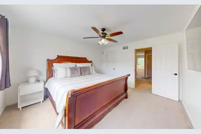 31678 Tallgrass Court, Lakemoor, IL 60051 - Photo 10