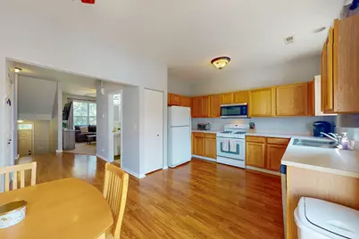 31678 Tallgrass Court, Lakemoor, IL 60051 - Photo 6