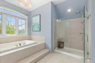 5572 Chancery Rd, Gurnee, IL 60031 - Photo 26