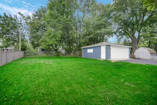 319 Sauganash St, Park Forest, IL 60466 - Photo 22