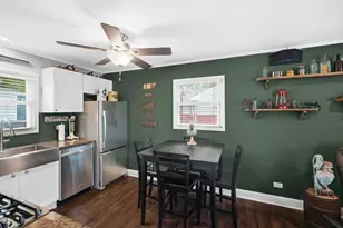 319 Sauganash St, Park Forest, IL 60466 - Photo 6