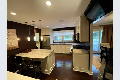 1233 Allison Lane, Schaumburg, IL 60194 - Photo 6