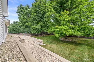 1803 River Ridge Cir, Naperville, IL 60565 - Photo 30