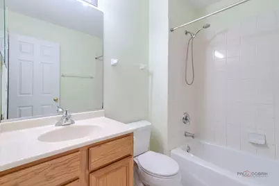 1002 Kensington Drive, Northbrook, IL 60062 - Photo 24