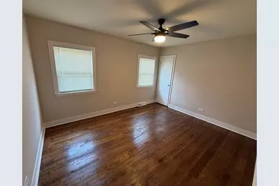8642 S Indiana Avenue, Chicago, IL 60619 - Photo 20