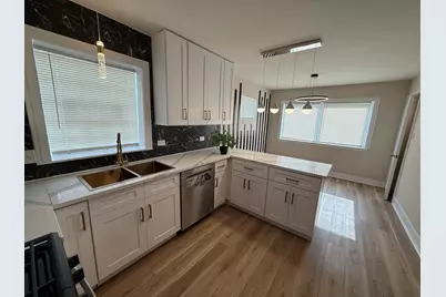 8642 S Indiana Avenue, Chicago, IL 60619 - Photo 14
