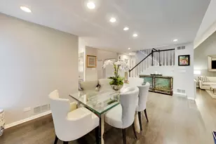 905 Villas Ct, Highland Park, IL 60035 - Photo 6
