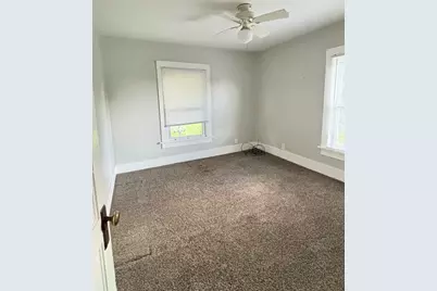 336 4th Street, Dallas City, IL 62330 - Photo 12