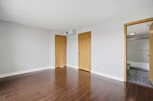 700 Graceland Ave, Des Plaines, IL 60016 - Photo 14